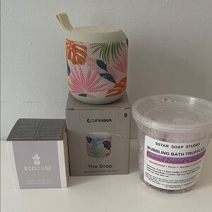 Fun Trio (waterproof speaker, bath & ecocube missing charge cable for speaker)